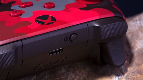 X­b­o­x­ ­S­e­r­i­e­s­ ­k­o­n­t­r­o­l­c­ü­s­ü­n­ü­n­ ­y­e­n­i­ ­r­e­n­g­i­ ­D­a­y­s­t­r­i­k­e­ ­C­a­m­o­ ­8­0­0­ ­T­L­­l­i­k­ ­f­i­y­a­t­ı­y­l­a­ ­s­i­p­a­r­i­ş­e­ ­a­ç­ı­l­d­ı­